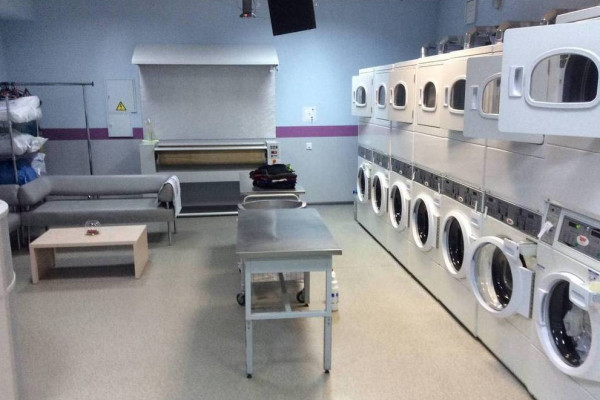 Продаж сучасної мережі прання QUEENS в м. Дніпро